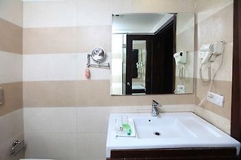 ניו דלהי Oyo Rooms Malviya Nagar Market מראה חיצוני תמונה